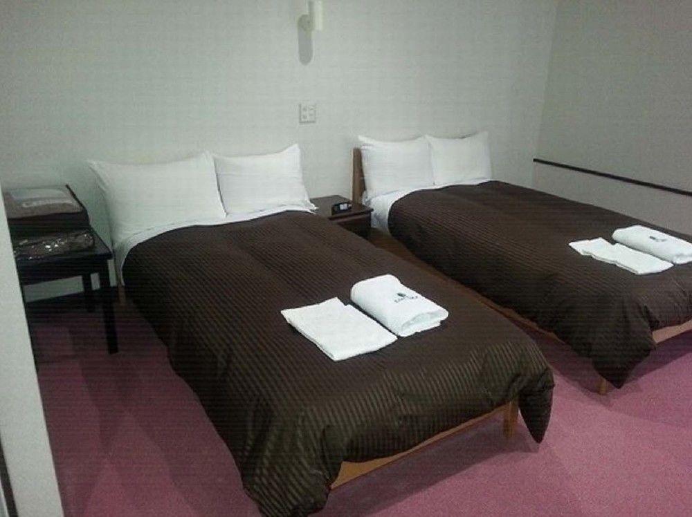 HOTEL LiVEMAX Kitafuchu Exterior foto